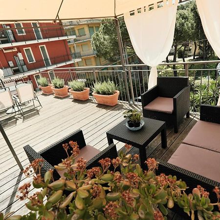 A Casa Di Oscar Apartment Дейва Марина Екстериор снимка